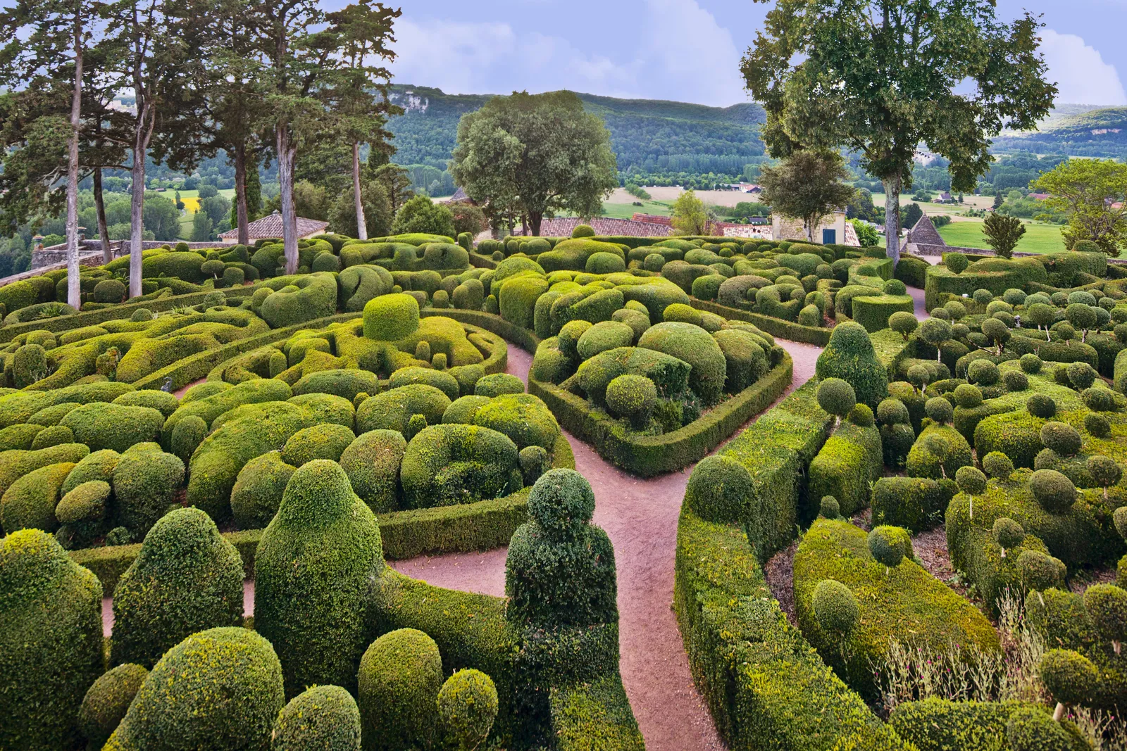 Levende, gesnoeide tuin — de directe inspiratie voor de grenzen in Bordiva